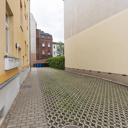 Flex Aparts - Moeblierte 2-raum In Apartment Zwickau